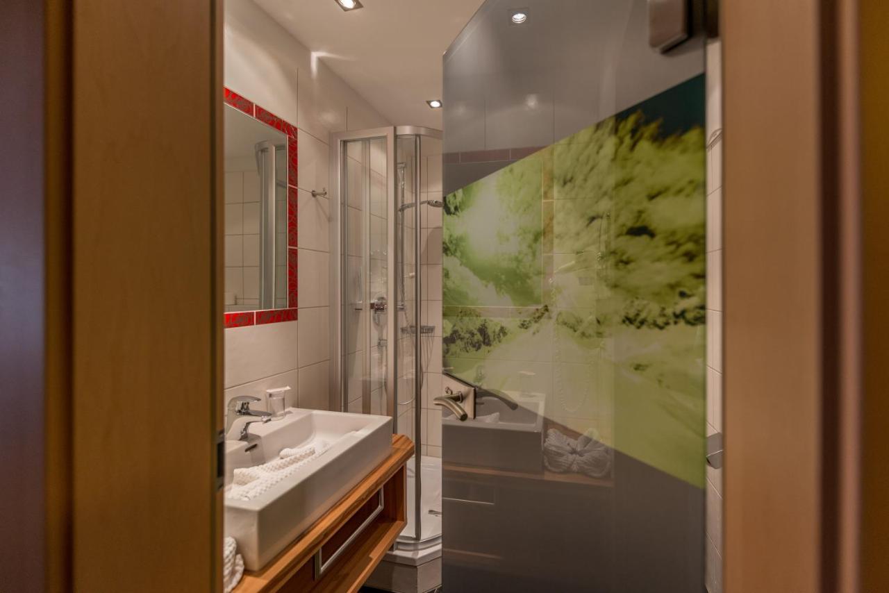 Hotel Roesslhof Ramsau am Dachstein Esterno foto